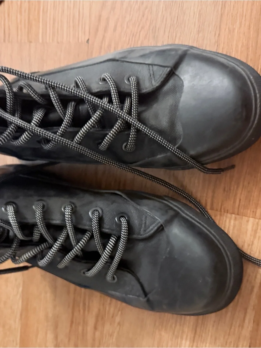Hunter Black Lace-Up High-Top Rubber Boots